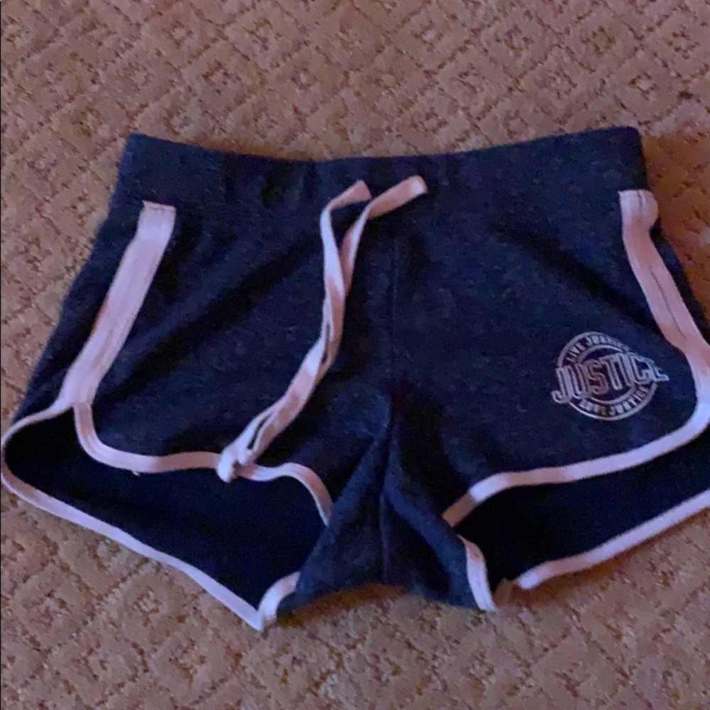 navy blue shorts